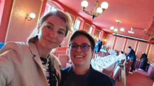 Frau Dr. Wagner und Frau Ulrike Benedix